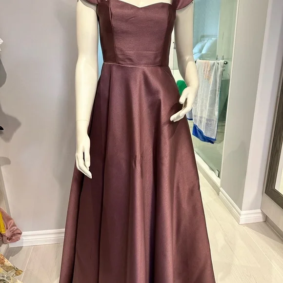 Zoo Label Dress - Picture 4 of 8